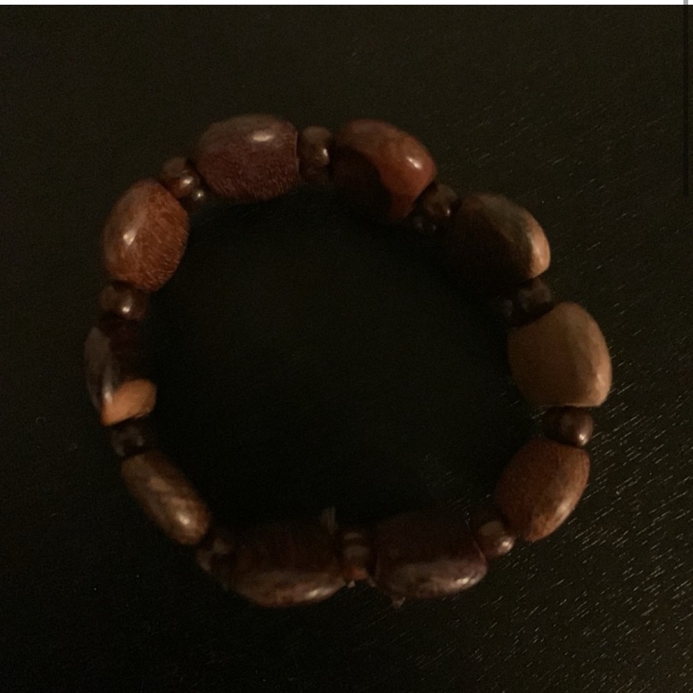 Wooden Beaded Bracelet. Costa Rics - Picture 2 of 3